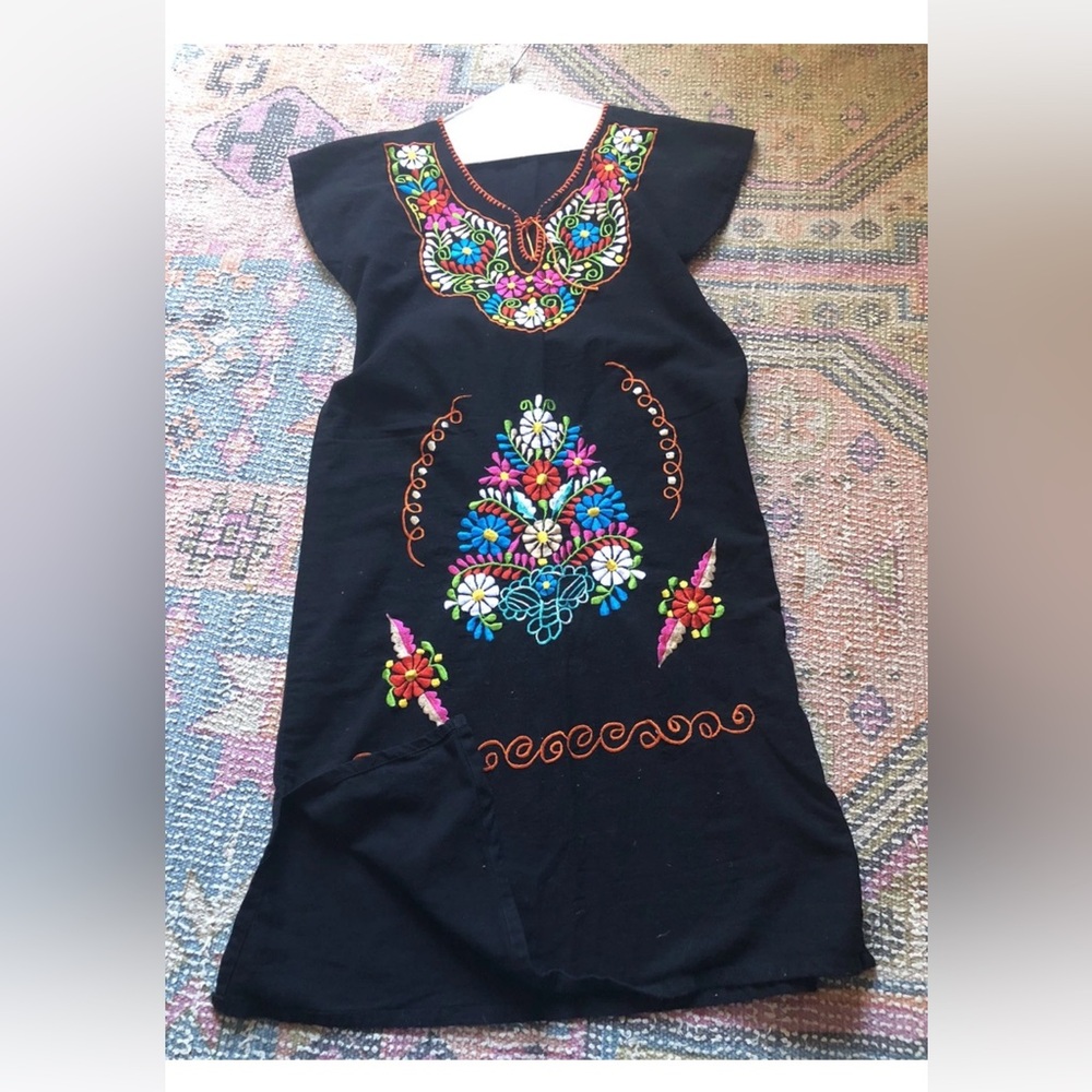 Mexican vintage hand embroidered dress black s